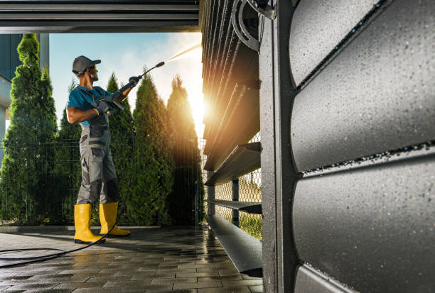 Best Factory Floor Cleaning  in Holly Springs, MS
